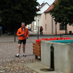 Arthr taking pictures in Berlgern