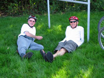 Cycling holidays with Mercurio Bike Travel: Guests having a break